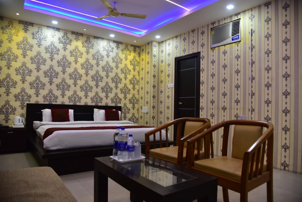 Hotel Nexus Lucknow Exterior photo